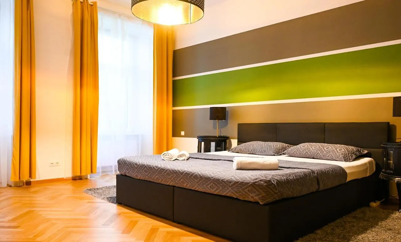 Bright Suite Universitaet Wien Vienna
